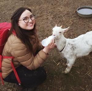 Meet your Posher, Áine